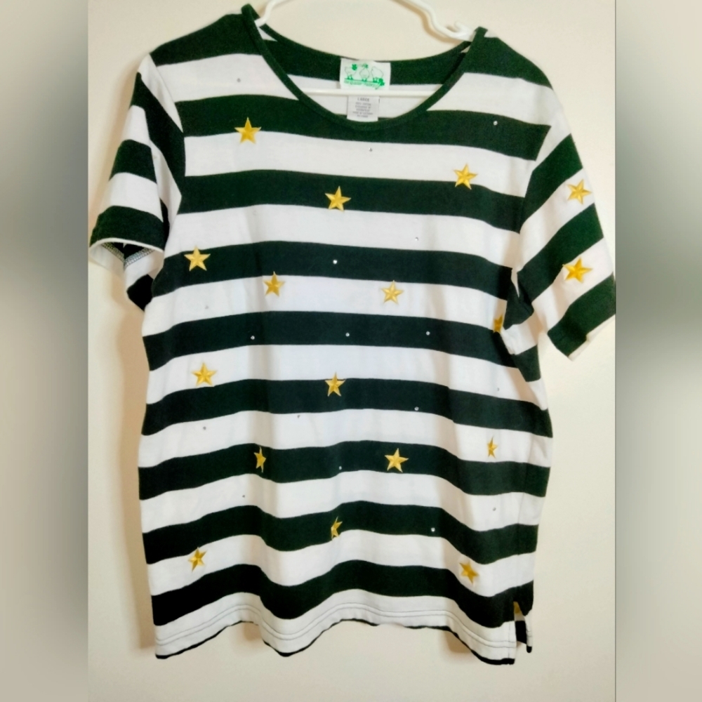 The Quacker Factory (Size L) Black White Stripe Embroidered Star Decor Shirt